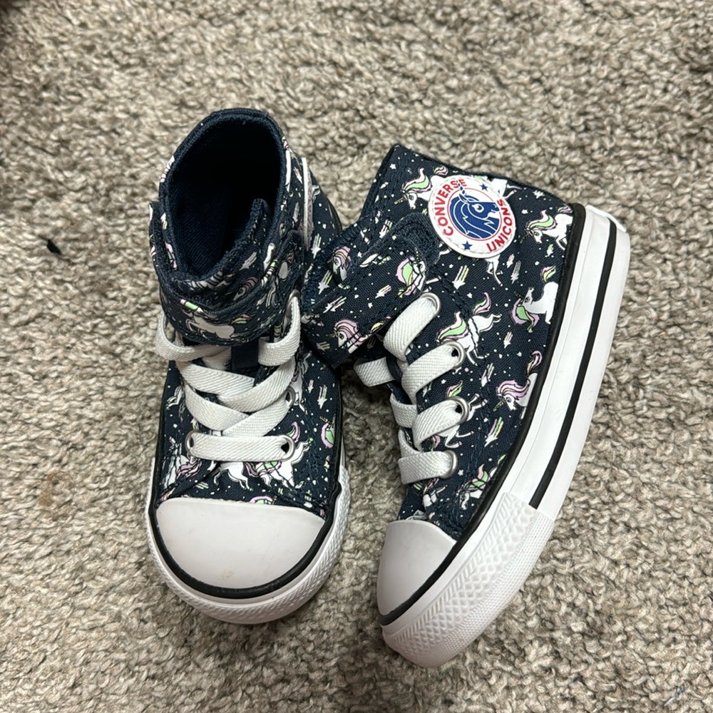 🦄Unicorn converse